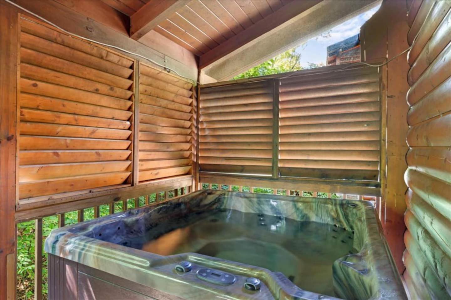 5Br Smoky Cabin Hot Tub, Games, 1 Mi To Parkway Pigeon Forge Buitenkant foto