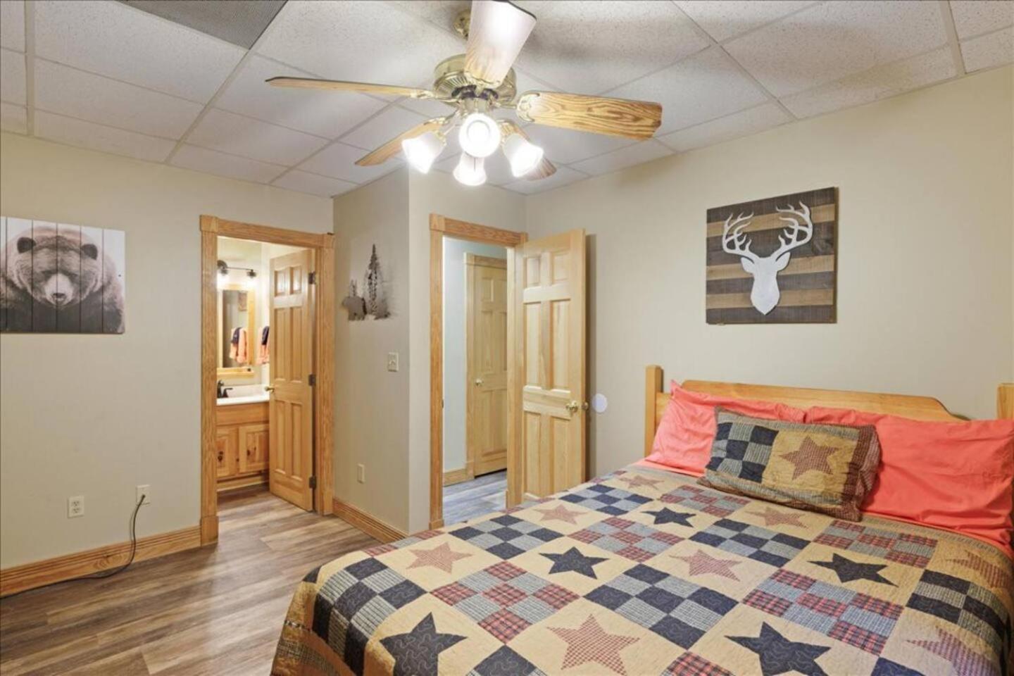 5Br Smoky Cabin Hot Tub, Games, 1 Mi To Parkway Pigeon Forge Buitenkant foto